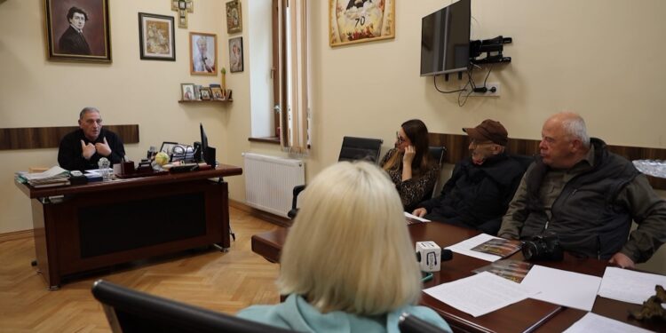 ოზურგეთის თეატრის სამხატვრო ხელმძღვანელის, ვასო ჩიგოგიძის პრესკონფერენცია