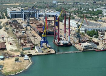 უკრაინამ ყირიმში, რუსეთის გემთსაშენზე საჰაერო იერიში მიიტანა