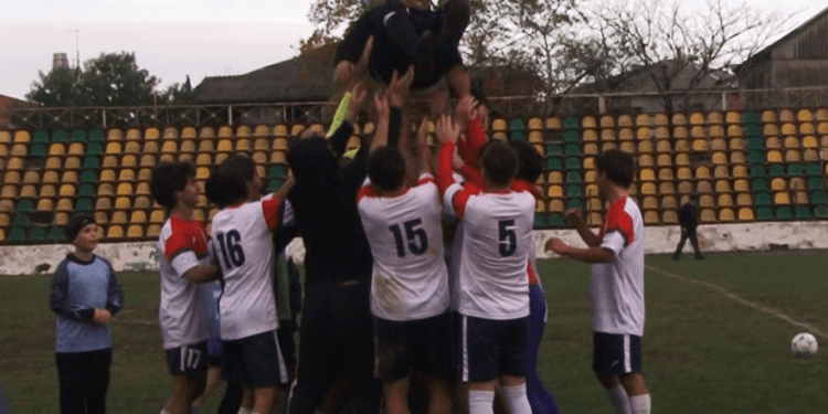 ”მერცხალმა” ქუთაისის ”მართვე” დიდი ანგარიშით დაამარცხა და მეოთხე ლიგაში გადავიდა