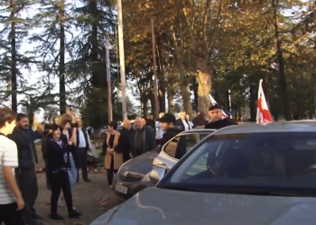 მსოფლიო ჩემპიონს გიორგი თოხაძეს ოზურგეთში საზეიმო დახვედრა მოუწყვეს