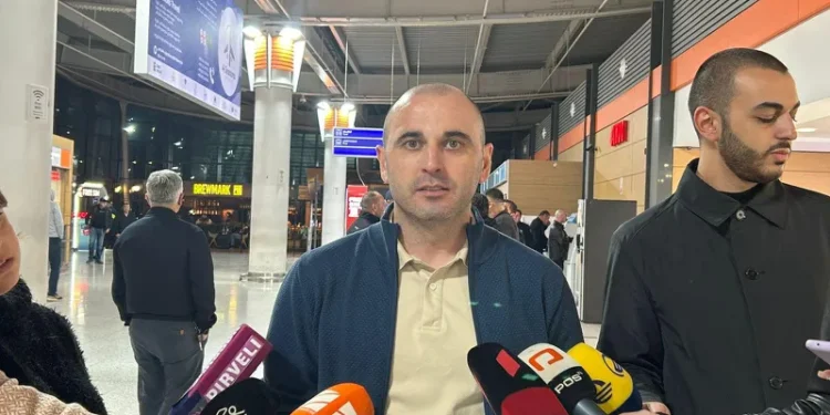 ხაბეიშვილი – ჩვენს პოლიტიკურ კონსულტანტს, დიდი ბრიტანეთის მოქალაქეს საზღვარზე არ უშვებენს