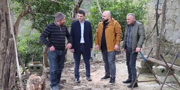 ლანჩხუთსა და ოზურგეთში, სტიქიის შედეგად დაზარალებული ოჯახებისთვის კომპენსაციების ჩარიცხვა დაიწყო