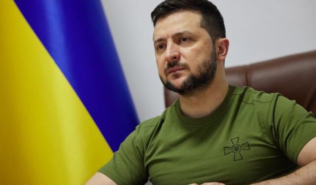 “ტელეფონით ვესაუბრე სალომე ზურაბიშვილს, ვულოცავ მას და ქართველ ხალხს ამ მნიშვნელოვან გადაწყვეტილებას” – ზელენსკი