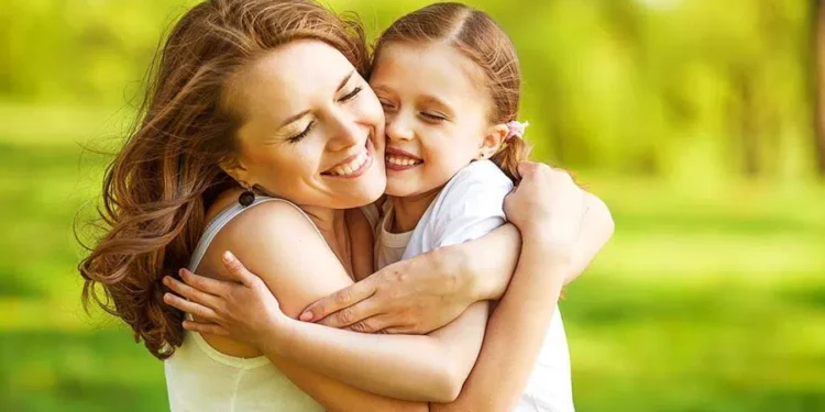 რატომაა მნიშვნელოვანი, ბავშვებს ხშირად რომ ჩავეხუტოთ