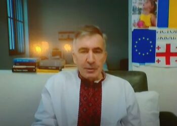 “ქართველი ხალხისთვის არის ორი არჩევანი – ან ესენი დატოვოს ხელისუფლებაში და მაშინ ჩვენი გზა ევროპისკენ უსაშველოდ გაგრძელდება” – სააკაშვილი