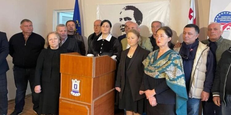 “ნაციონალური მოძრაობა” ხობის საკრებულოს 10-მა წევრმაც დატოვა