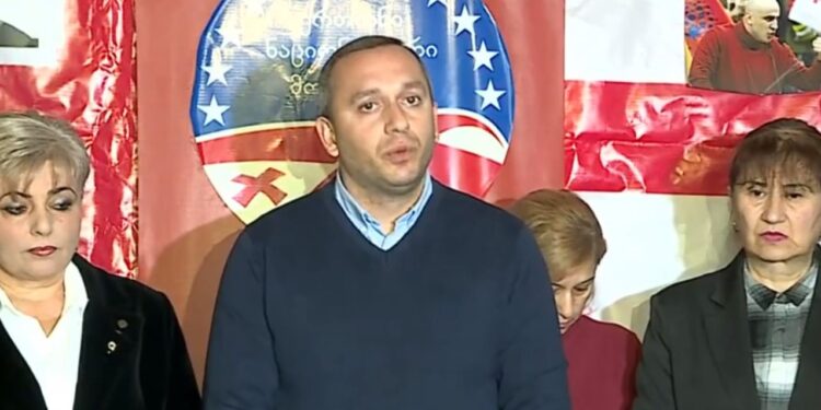 რატომ დატოვა “ნაციონალური მოძრაობა” კასპის საკრებულოს ექვსმა წევრმა