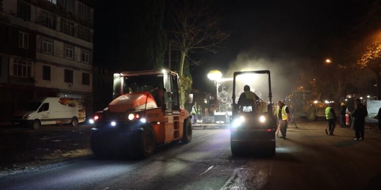 ვიდეო – ოზურგეთში კოსტავას ქუჩის სრული რეაბილიტაცია მიმდინარეობს