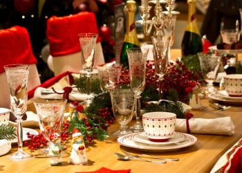 როგორ უნდა გააწყოთ მაგიდა 2024 წელთან შესახვედრად – სასარგებლო რჩევები