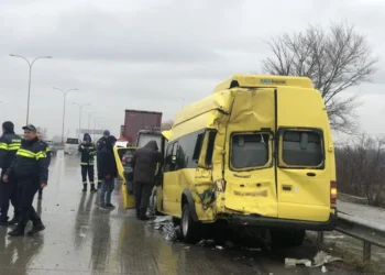 დაიღუპა ერთი და დაშავდა ოთხი ადამიანი ცენტრალურ მაგისტრალზე მომხდარი ავტოსაგზაო შემთხვევის შედეგად