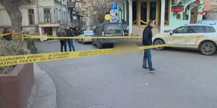 თბილისში ცოტა ხნის წინ დაჭრილი ახალგაზრდა კლინიკაში მიყვანამდე გარდაიცვალა