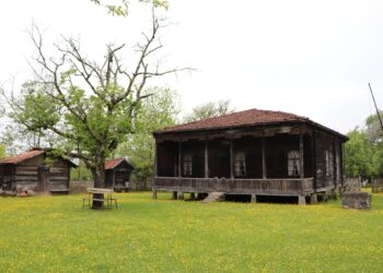 ოზურგეთში სახლმუზეუმების განახლება იწყება, რომელსაც ბიუჯეტიდან 257 137 ლარი მოხმარდება