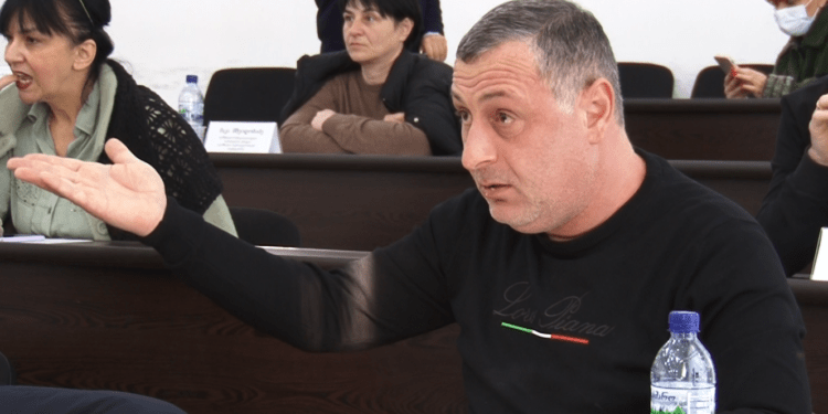 ”მას ამაზე არ ექნებოდა არანაირი პასუხი და დღეს საერთოდ არ დაესწრო სხდომას” – კახა ასკურავა