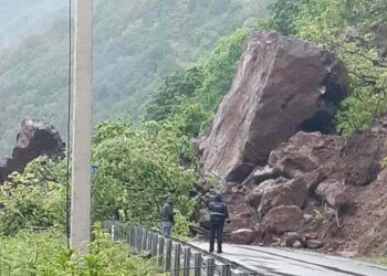 ქედაში ამ დროისთვის, 10 მიმართულებით სოფლის ცენტრთან მისასვლელი გზა ჩაკეტილია – 100-მა ოჯახმა საკუთარი საცხოვრებელი დატოვა