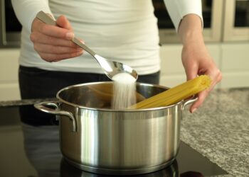 კულინარიული შეცდომები, რომლებმაც შეიძლება მოწამვლა გამოიწვიოს