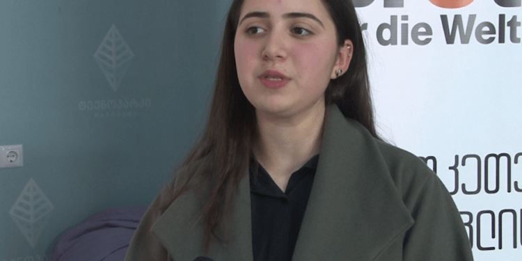 ბავშვთა საკითხების გაშუქება – ლიდერთა სკოლის დებატი
