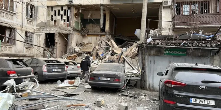 თბილისის მერია – სამტრედიის ქუჩაზე მომხდარი აფეთქების გამო, საცხოვრებელი კორპუსის მოსახლეობა დროებით სასტუმროებში დაბინავდა