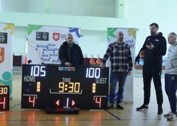 ნიკოლოზ ცქიტიშვილმა ოზურგეთის სპორტის სასახლეს საჩუქრად თანამედროვე ტაბლო გადასცა