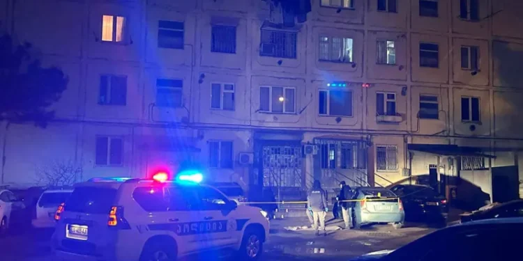 თბილისში ახალგაზრდა ქალი დაჭრეს