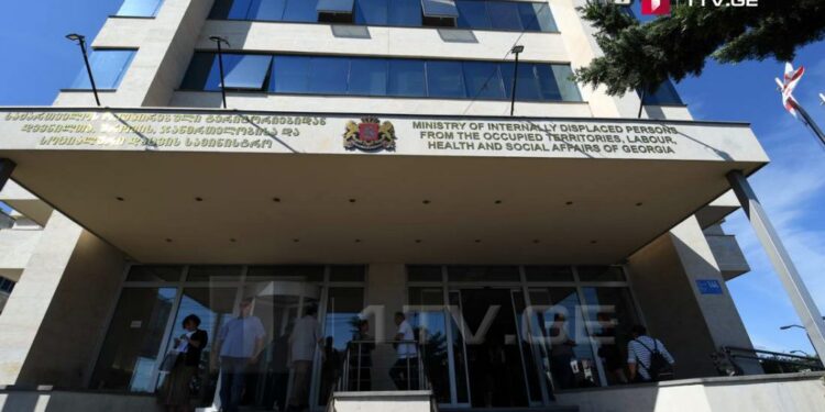 ჯანდაცვის მინისტრის ორმა მოადგილემ პოსტი დატოვa