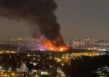 მოსკოვის ცენტრში საკონცერტო დარბაზში სამმა პირმა ცეცხლი გახსნა, არიან დაჭრილები