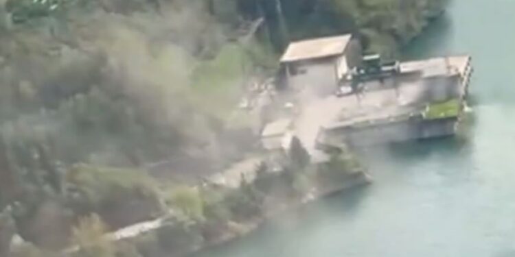 იტალიაში, ელექტროსადგურზე აფეთქების შედეგად, სულ მცირე, ოთხი ადამიანი დაიღუპა