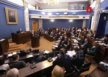 იურიდიულ საკითხთა კომიტეტმა “აგენტების კანონს” მხარი დაუჭირა