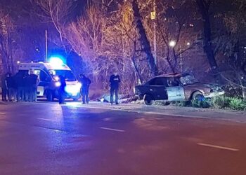 მიკროავტობუსი და მსუბუქი ავტომანქანა ერთმანეთს შეეჯახა – ავარია თბილისში