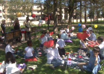 დედა–ენისადმი მიძღვნილი ღონისძიება ოზურგეთის მეოთხე საჯარო სკოლაში