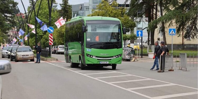 ოზურგეთს 8 ახალი ავტობუსი ჰყავს