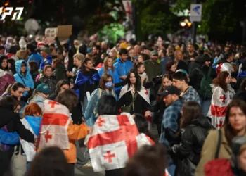 პარლამენტთან აქცია “გავათენოთ საქართველოსთვის” მიმდინარეობს