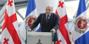 შსს – პოლიციას რეზინის ტყვიები არ გამოუყენებია – თავდასხმის მოსაგერიებლად იყენებს წყლის ჭავლს, ცრემლსადენ გაზსა და წიწაკის სპრეის