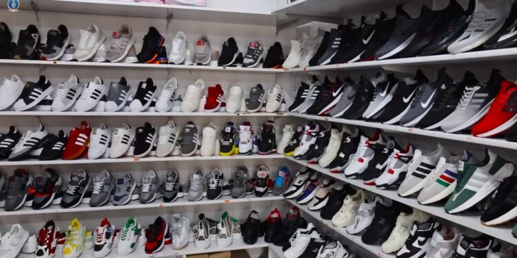 „ნაიკის“ სასაქონლო ნიშნით უკანონო გამოყენების ფაქტზე, უცხო ქვეყნის ორი მოქალაქე ამხილეს – საგამოძიებო სამსახური