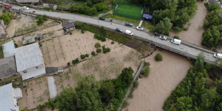 გორში უხვი ნალექის შედეგად, 70 საცხოვრებელი სახლის პირველი სართული დაიტბორა