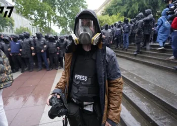 პარლამენტთან აქციაზე „ინტერპრესნიუსის“ ფოტორეპორტიორს სამართალდამცველები ფიზიკურად გაუსწორდნენ