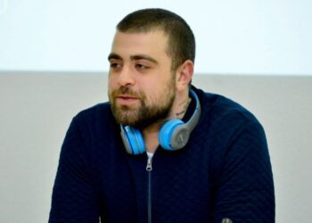 პოლიციამ “მთავარი არხის” “შენი დილის” თანაწამყვანი, ლევან აბდუშელიშვილი დააკავეს