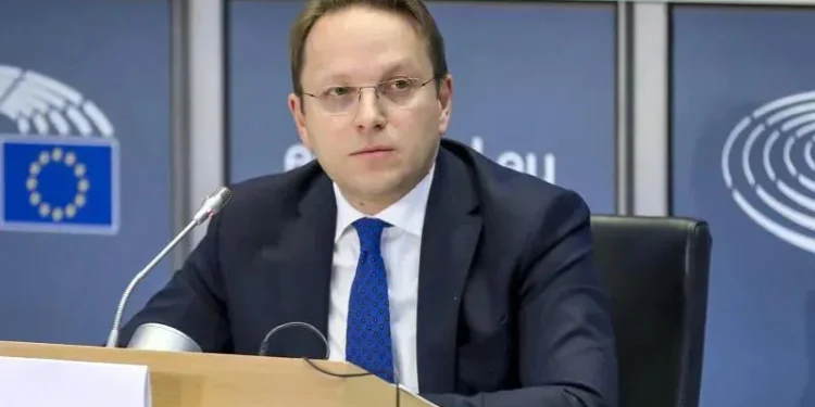 ევროკომისარი ოლივერ ვარჰეი ირაკლი კობახიძის მიერ გავრცელებულ ინფორმაციასთან დაკავშირებით განცხადებას ავრცელებს