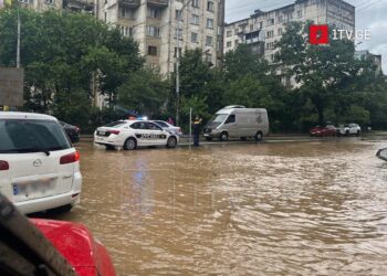 უხვმა ნალექმა ქუთაისში პრობლემები შექმნა