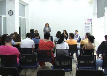 ოზურგეთში ქალი ოპოზიციონერი დეპუტატები იმყოფებოდნენ