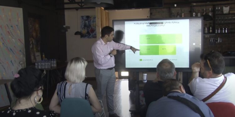 „გურიის სამოქალაქო ცენტრმა“ საზოგადოებრივ ტრანსპორტთან დაკავშირებით კვლევის პრეზენტაცია გამართა