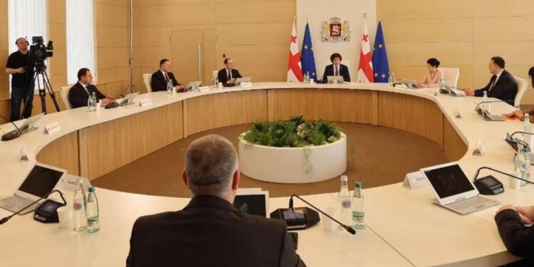 მთავრობის სხდომაზე დღეს გურიასა და აჭარაში მშენებარე ჰესებთან დაკავშირებით იმსჯელებენ