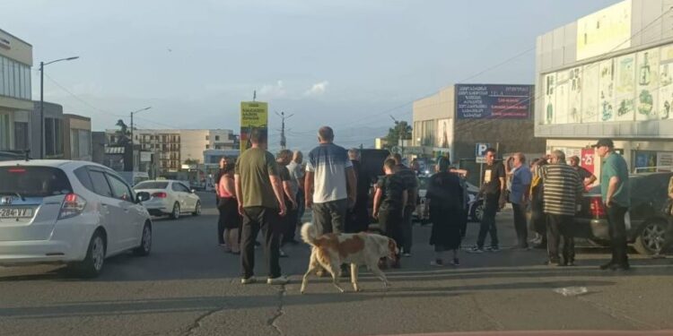 კახეთში მანქანა დაეჯახა ქვეითს, რომელიც გზის გადაკვეთას ცდილობდა