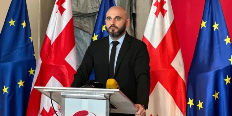 „ნაციონალური მოძრაობის“ თავმჯდომარემ, ლევან ხაბეიშვილმა თანამდებობა დატოვა