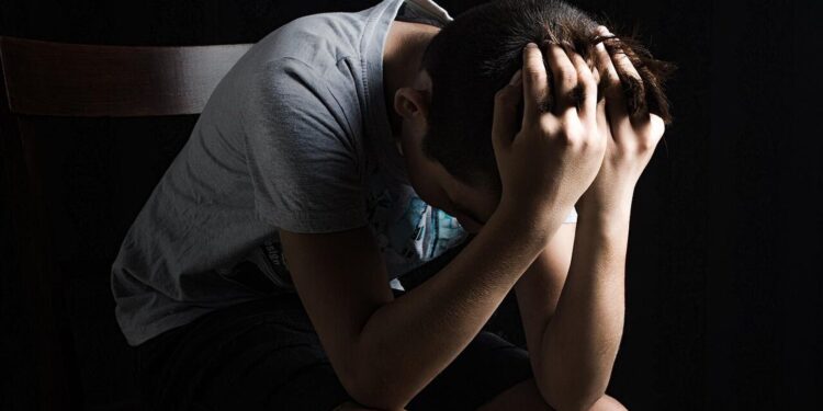 10 ხიფათი და სირთულე, რასაც ჩვენი შვილები გარდატეხის ასაკში ვერ ასცდებიან – რაში სჭირდება მოზარდს მშობლის დახმარება ყველაზე მეტად