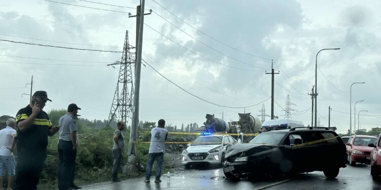 ცოტა ხნის წინ ქობულეთში ავარია მოხდა