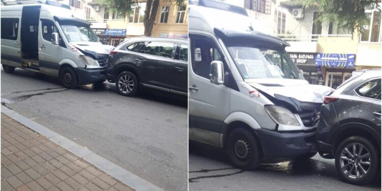ავტოსაგზაო შემთხვევა ბათუმში, ერთმანეთს სამი ავტომობილი შეეჯახა