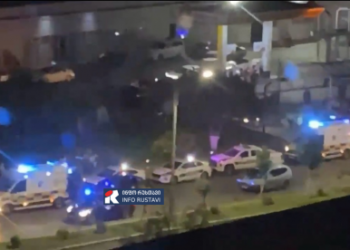 მოტოციკლეტისტი ქვეითს შეეჯახა – ავტოსაგზაო შემთხვევა რუსთავში