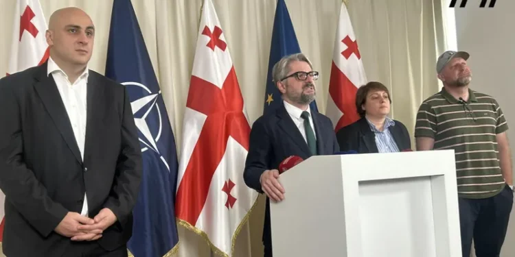„ახალი“, „დროა“ და „გირჩი – მეტი თავისუფლებისთვის“ არჩევნებში მონაწილეობას ერთობლივად მიიღებენ