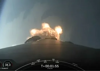 დედამიწის ორბიტიდან 20 თანამგზავრი ჩამოვარდა და დაიწვა