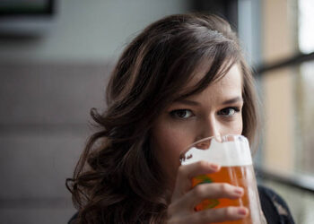 რატომ არის ქალებისთვის ლუდი უფრო მავნებელი , ვიდრე მამაკაცებისთვის